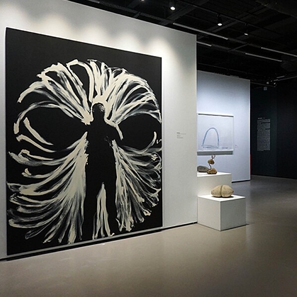art exhibition lighting design