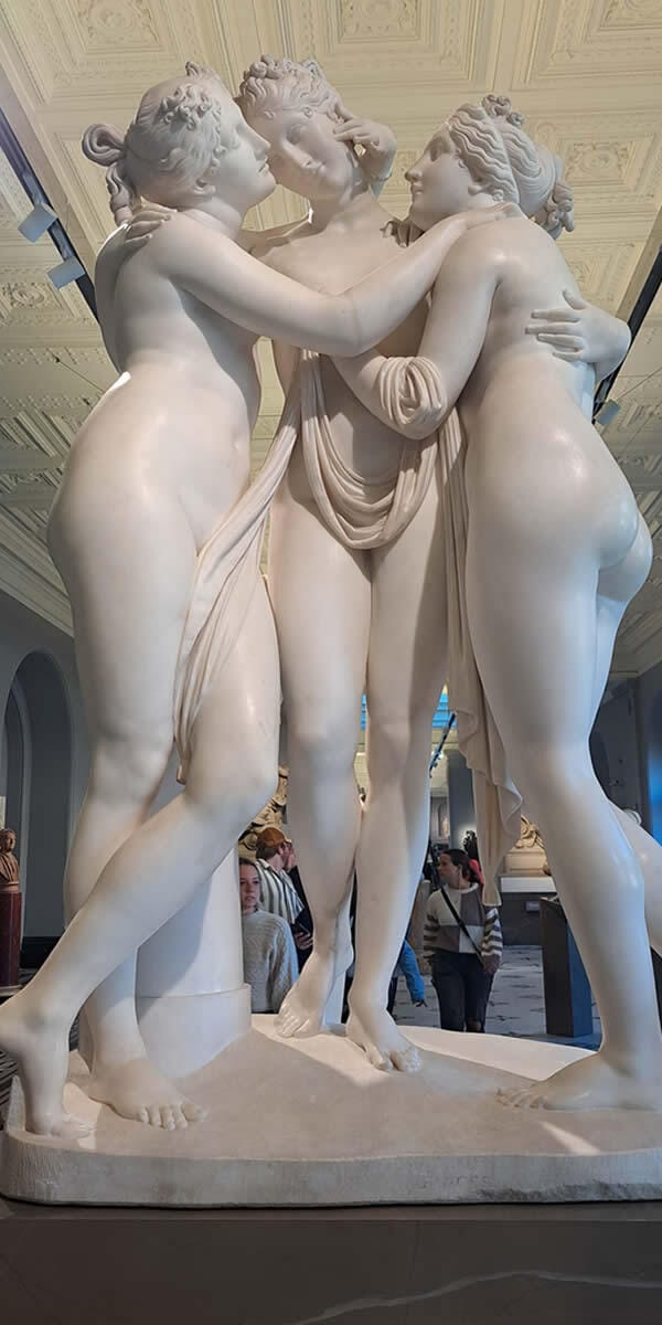 Victoria and Albert Museum in London Three Graces